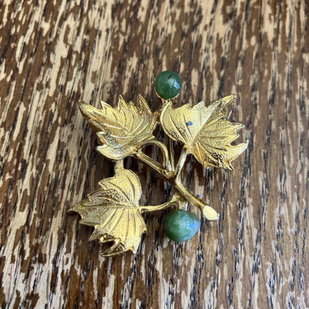 Vintage Hobe Leaf Brooch With Faux Jade Gemstones Gold Tone